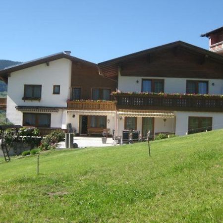 Gaesteheim Lederle Jerzens Exterior foto